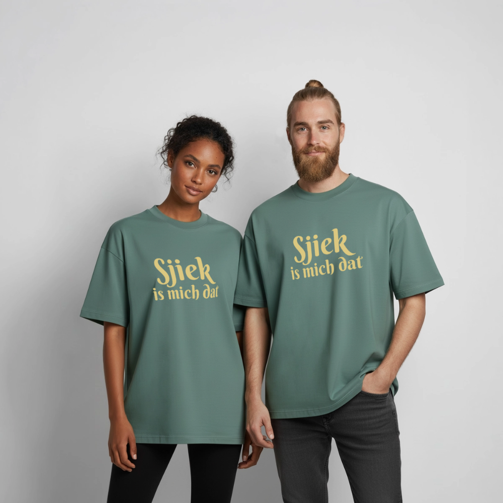 T-shirt met uitdrukking, Sjiek is mich dat, Stanley/Stella Heavyweight Boxy Unisex T-shirt - groene baai